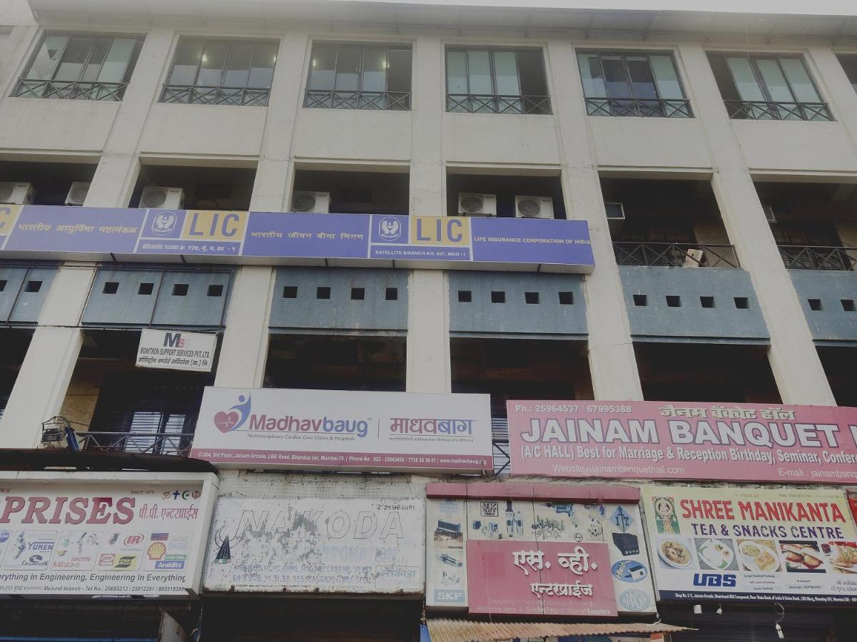 OYO 43474 Hotel Blue Sky Mumbai Exterior foto